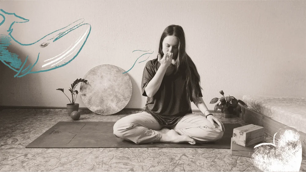 Рисунок кита поверх фото