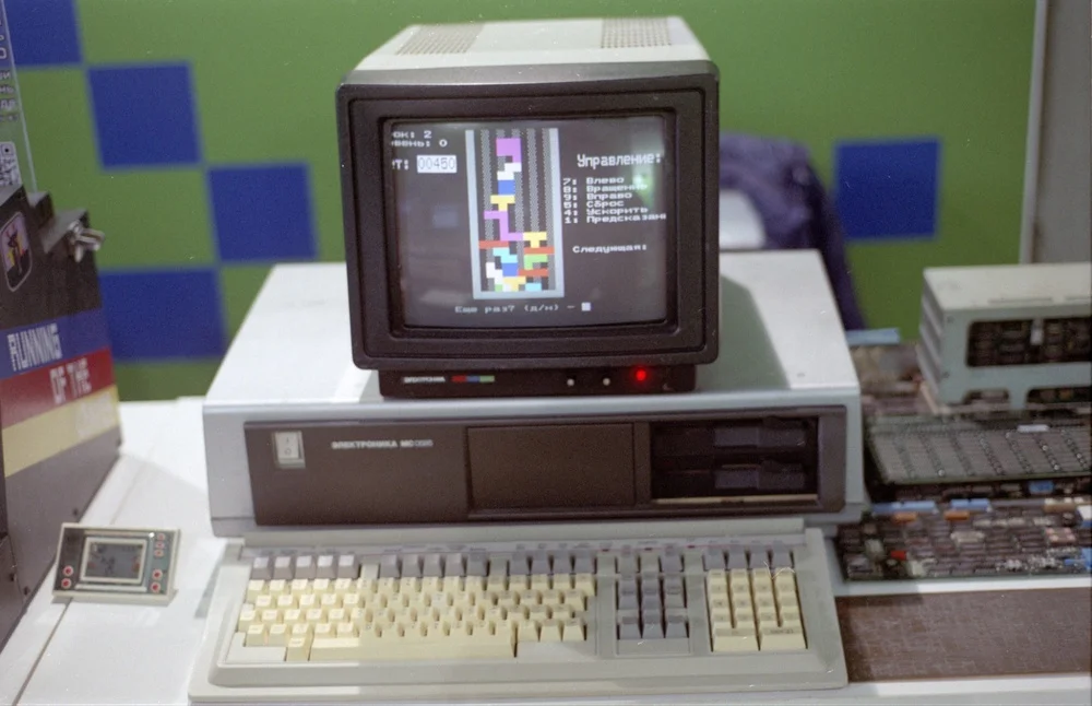 Что такое пиксельный стиль в рекламе