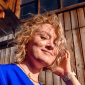 Елена Виноградова