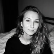 Юлия Плосконосова