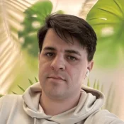 Стас Дегтярев