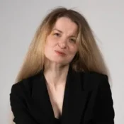 Елена Лесных