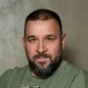 Роман Казыханов