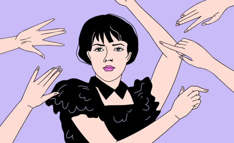 Тест по брендингу. Как помочь Уэнсдей избавиться от фанатов