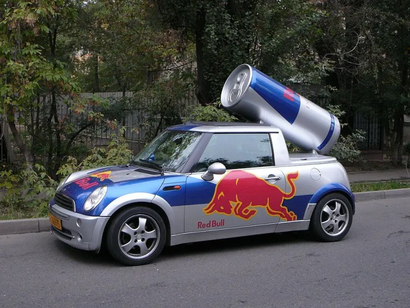 машина Red Bull