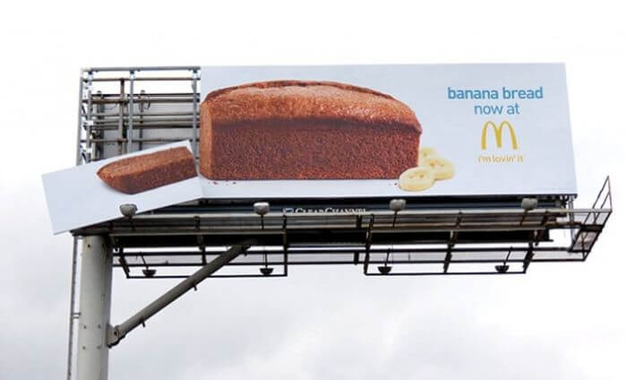 пример двухстороннего билборда